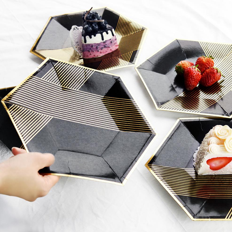 10 Black Gold Pattern Hexagon Party Paper Plates STRAWTOPIA